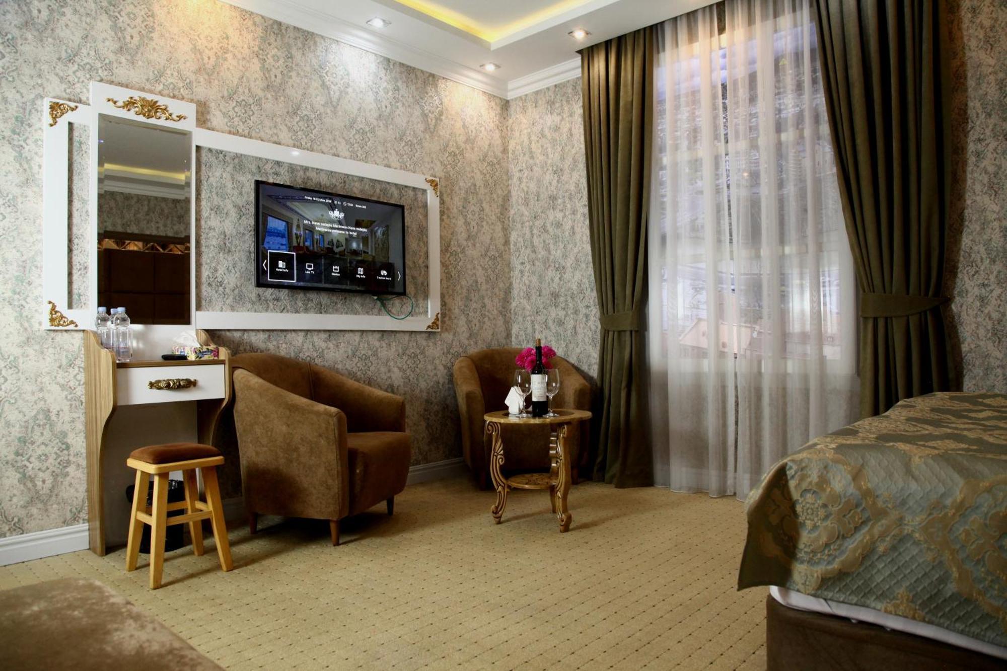 Aqua Hotel Tbilisi Exterior foto